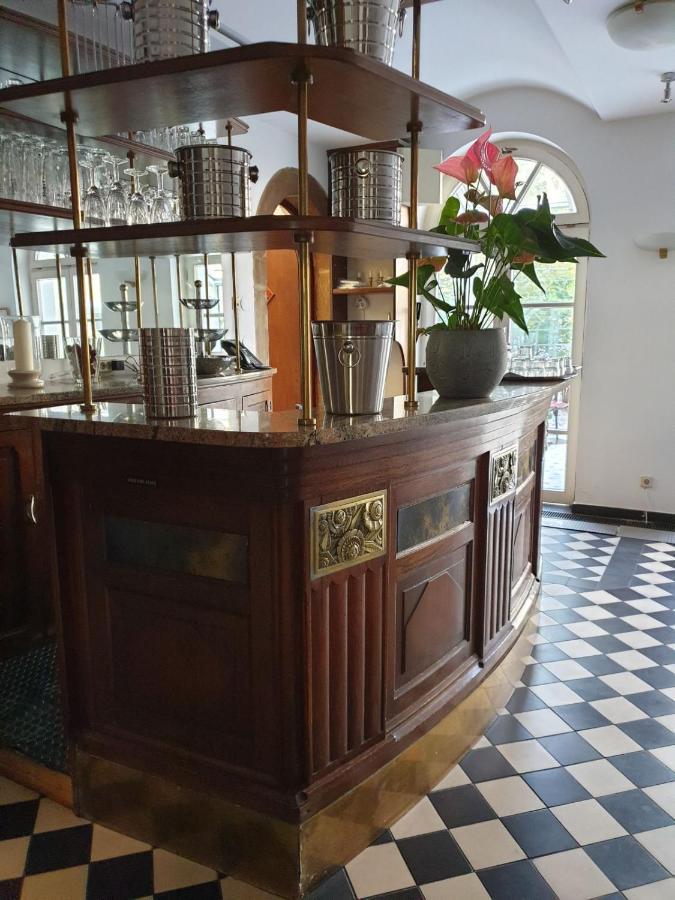 Hotel Altes Pfarrhaus Beaumarais Saarlouis Exterior foto